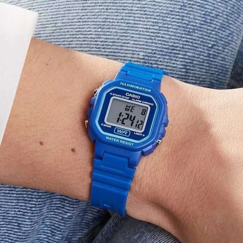Women's Casio Watch LA-20WH-2A