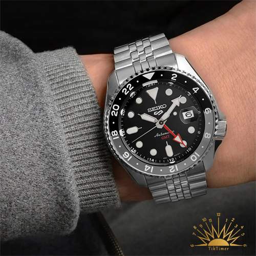 Men's Seiko Watch - SSK001K1