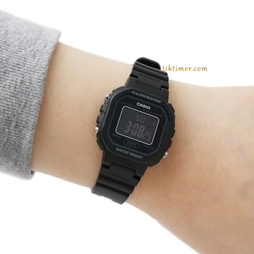 Women's Casio Watch LA-20WH-1B