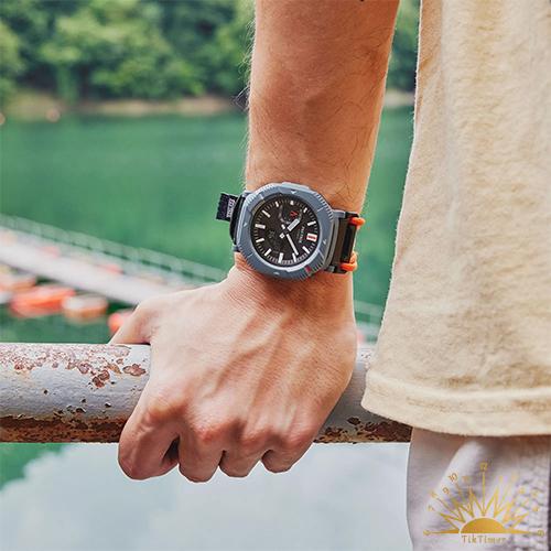 Men's Casio PRO TREK - PRJ-B001B-2A