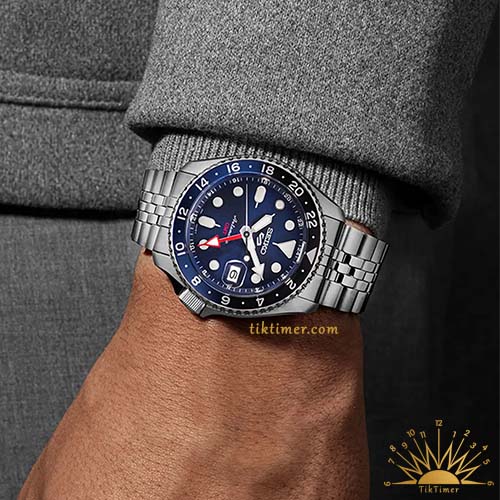 Men's Seiko Watch - SSK003K